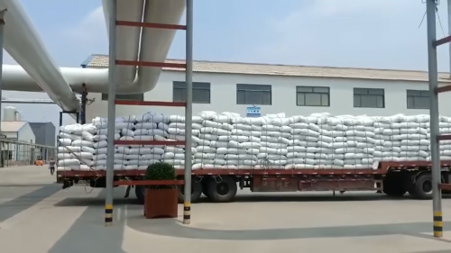 松江聚丙烯酰胺增稠剂工厂厂区装车现场
