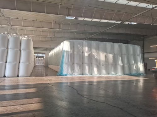 聚丙烯酰胺沉淀剂批量装车准备发货