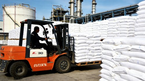 工业级非离子聚丙烯酰胺PAM批量装车准备发货